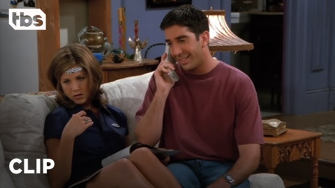 Friends: Ross Hears Rachel's Voicemail Confessing Her Love (Season