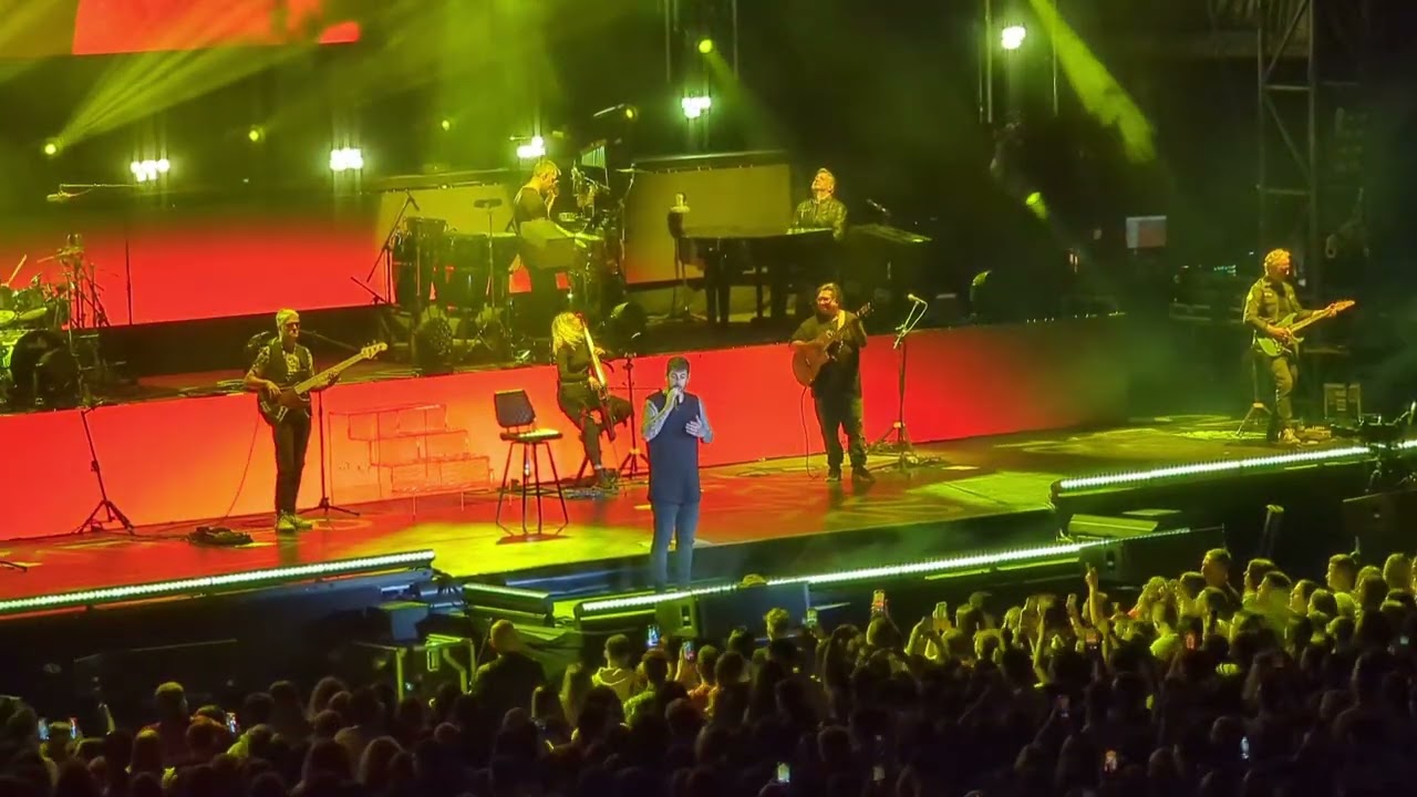 Melendi - Cuestión de prioridades (Murcia. 21-10-2023)