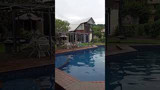 swimmingpoolrabaulhotelrabaulenbppapuanewguineashorts