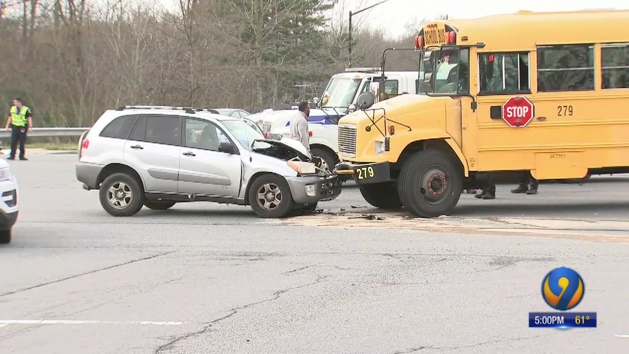 CMS bus carrying elementary school students involved in crash ...