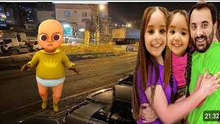 Esi̇la Menesa The Baby İn Yellow Ariyor Açma Eve Çağirdimenesa Yellow Bebek Oldu