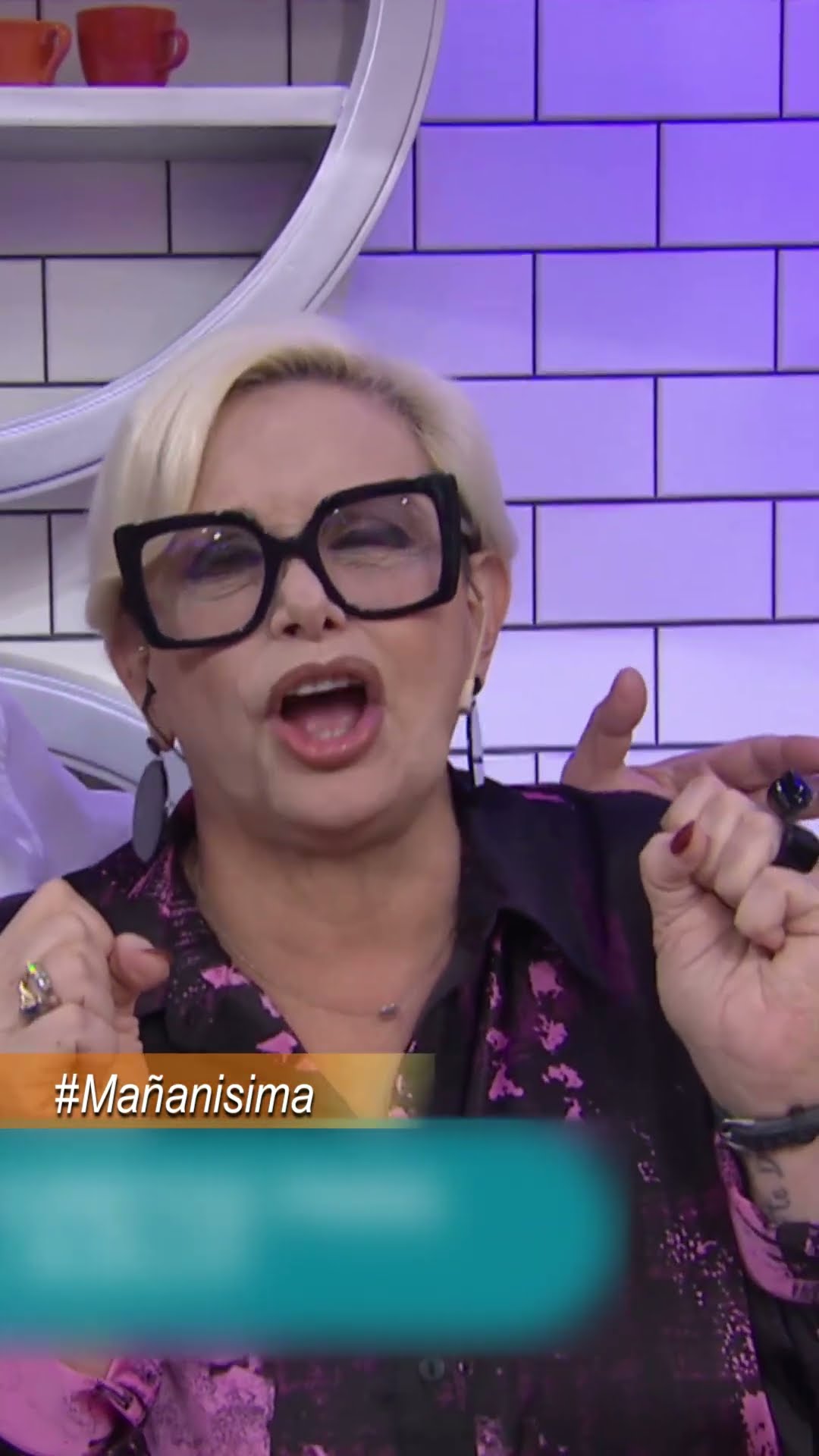 LA DESUBICADA PREGUNTA DE ESTEFI BERARDI A CARMEN QUE LA DESCOLOCÓ, POR SUS GUSTOS SEXUALES