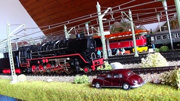 Märklin H0 M-Gleis analog / BR01 &  BR44 Dampflok-Fahrvideo