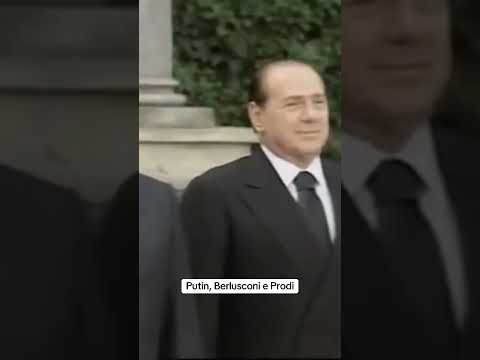Video Putin, Berlusconi e Prodi fanno una foto di famiglia dal vertice #putin #berlusconi #prodi