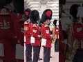 Buckingham Palace guards '9 to 5' in honor of Dolly Parton