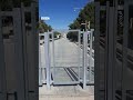 تصویری از تعطیلی آرامگاه کوروش
