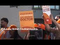 Resident doctors in England call off strike action after Government offer