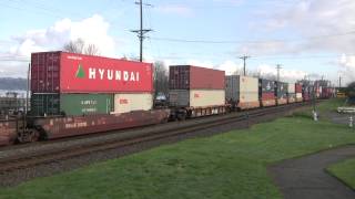BNSF 7410 Leads An TACLPC Stack Autorack Train @ Old Town Tacoma, WA w Canon HF11