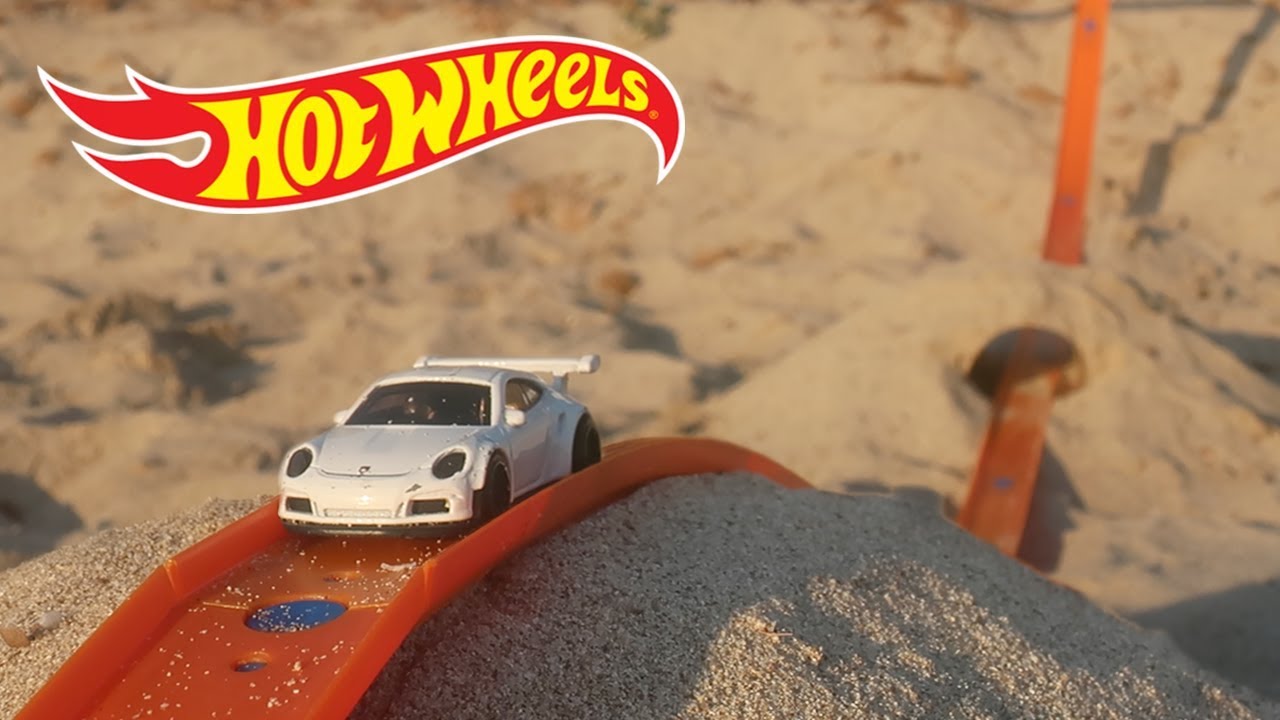 ⁣Hot Wheels Sand Beach Track