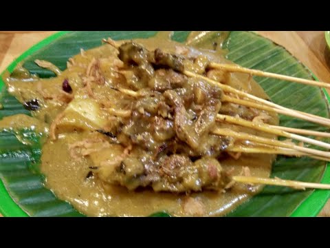 Makanan Khas Sumatera Barat Selain Rendang Adalah