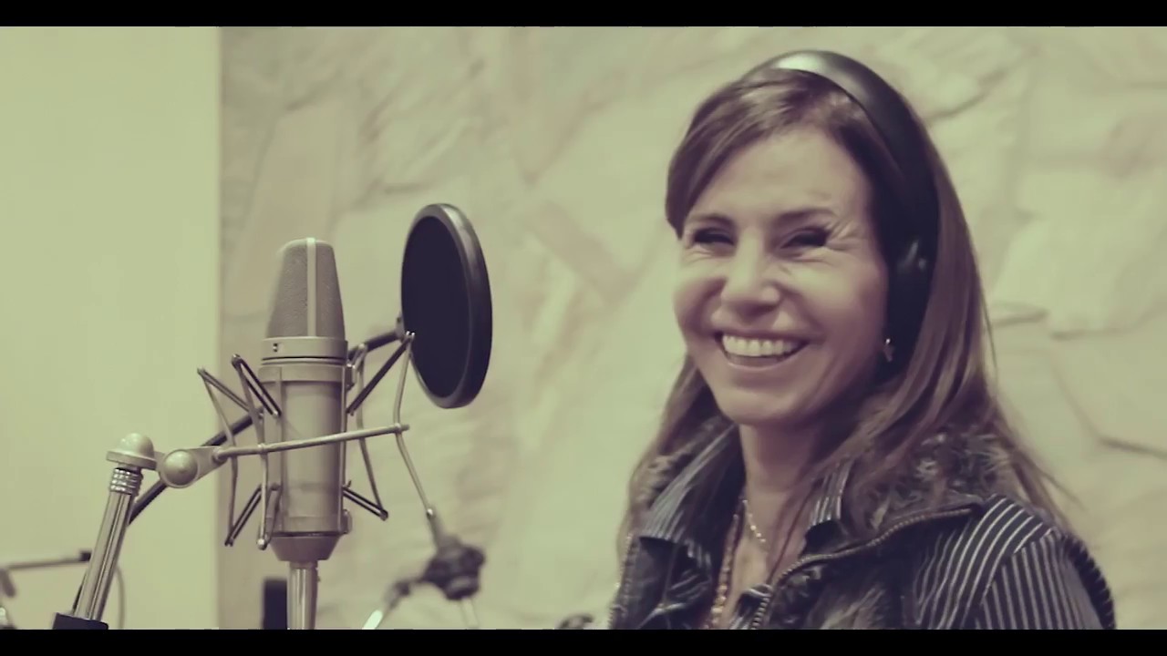 Como la Cigarra   Julie Freundt ft. Sandra Mihanovich