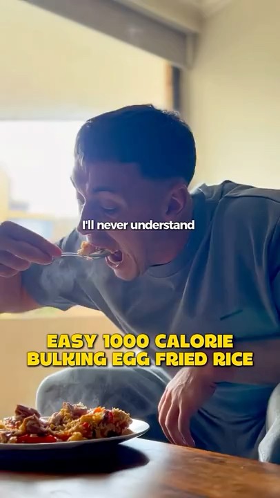 Easy 1000 calorie bulking fried rice 🍛 - YouTube