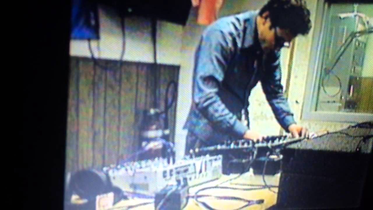 PlaNetSiZe ~ live on KZSU 2001(?)