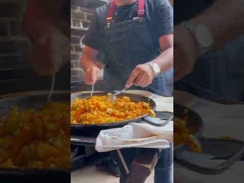 Paella Cafebabareeba Spanish Cuisine Food Chicago Downtown 