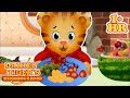Daniel Spends Time In The Kitchen Thanksgiving Celebration Daniel Tiger 