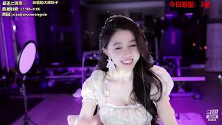 20230416-0346-小酒窝翁馨-努力跳舞的健身妹妹