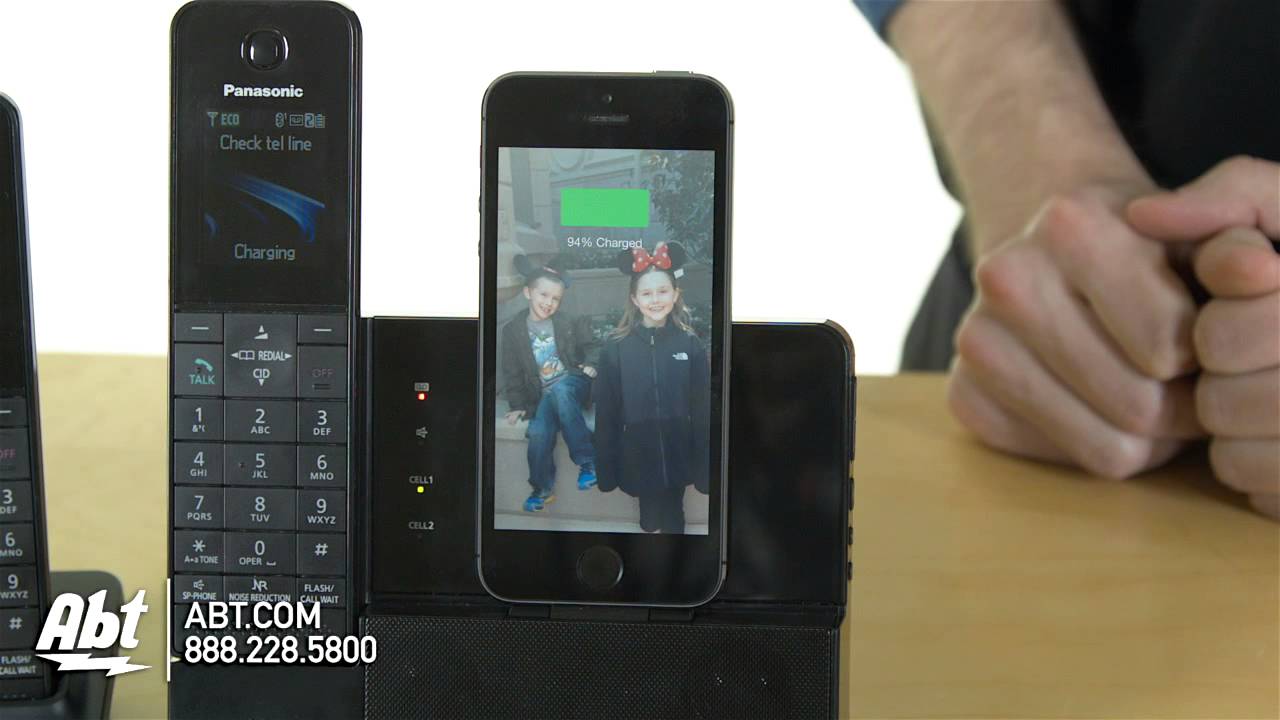 Panasonic Dock Style Telephone With iPhone 5 Integration Capability