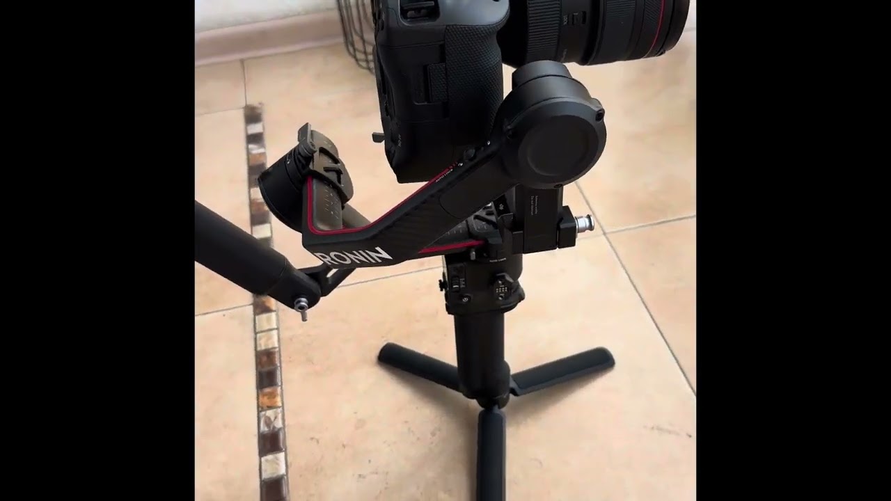 Dji rs3 Pro, Canon r3 with 28-70 f2 lens