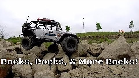 Axial SCX10 Extreme Rock Crawling Adventure With 2.2 Tires