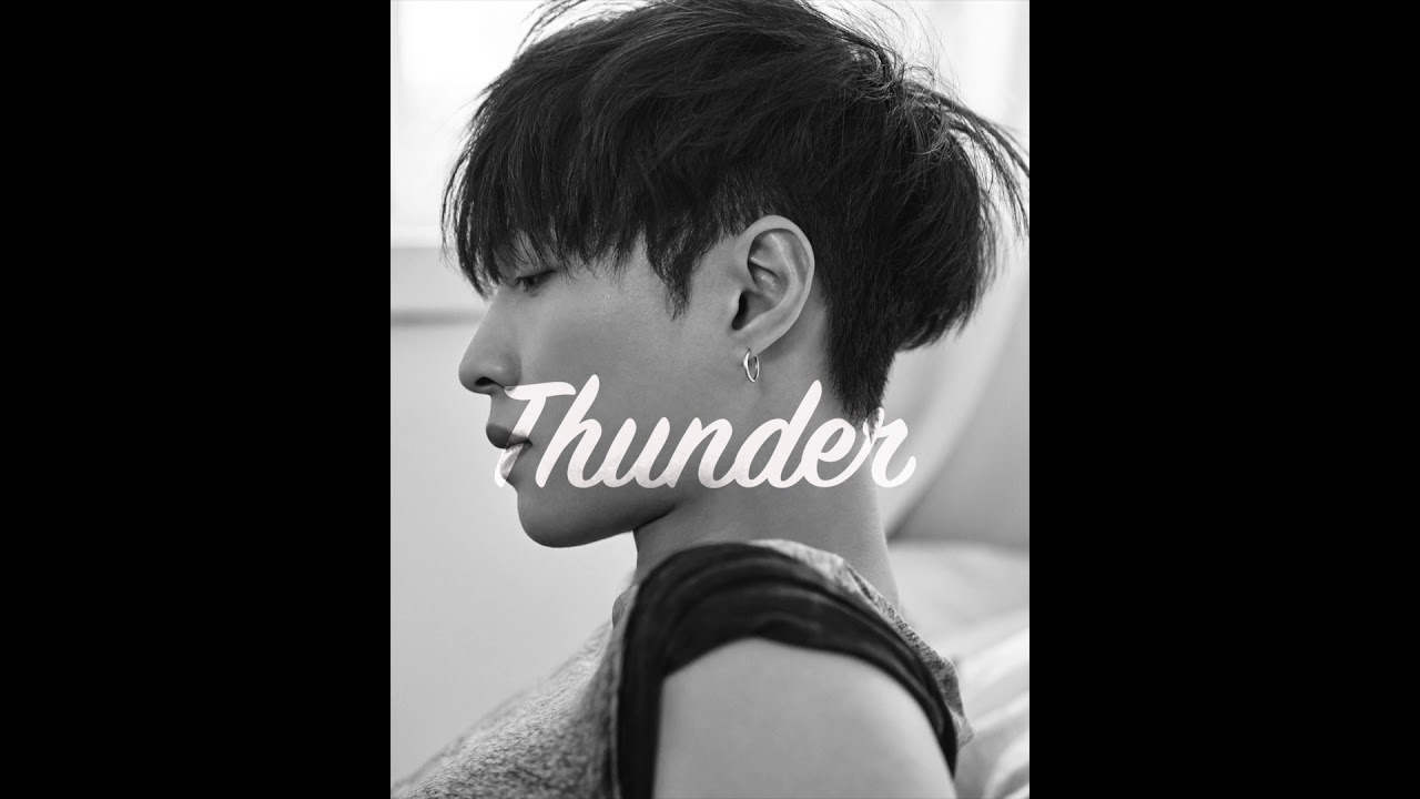 EXO - Thunder | (8D Audio)