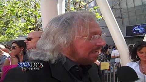 The BEE GEES on the Red Carpet at the American Idol Finale!