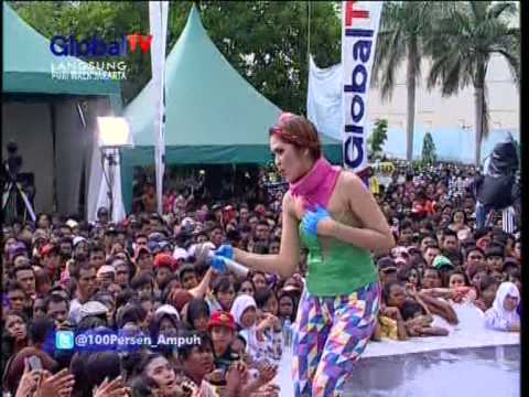 AUDREY Live At 100% Ampuh (13-12-2012) Courtesy GLOBAL TV