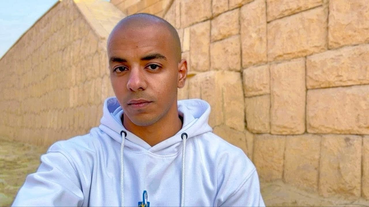  الشئ الوحيد اللي خلاني ألتزم لمدة طويلة وابني كيان صلب  