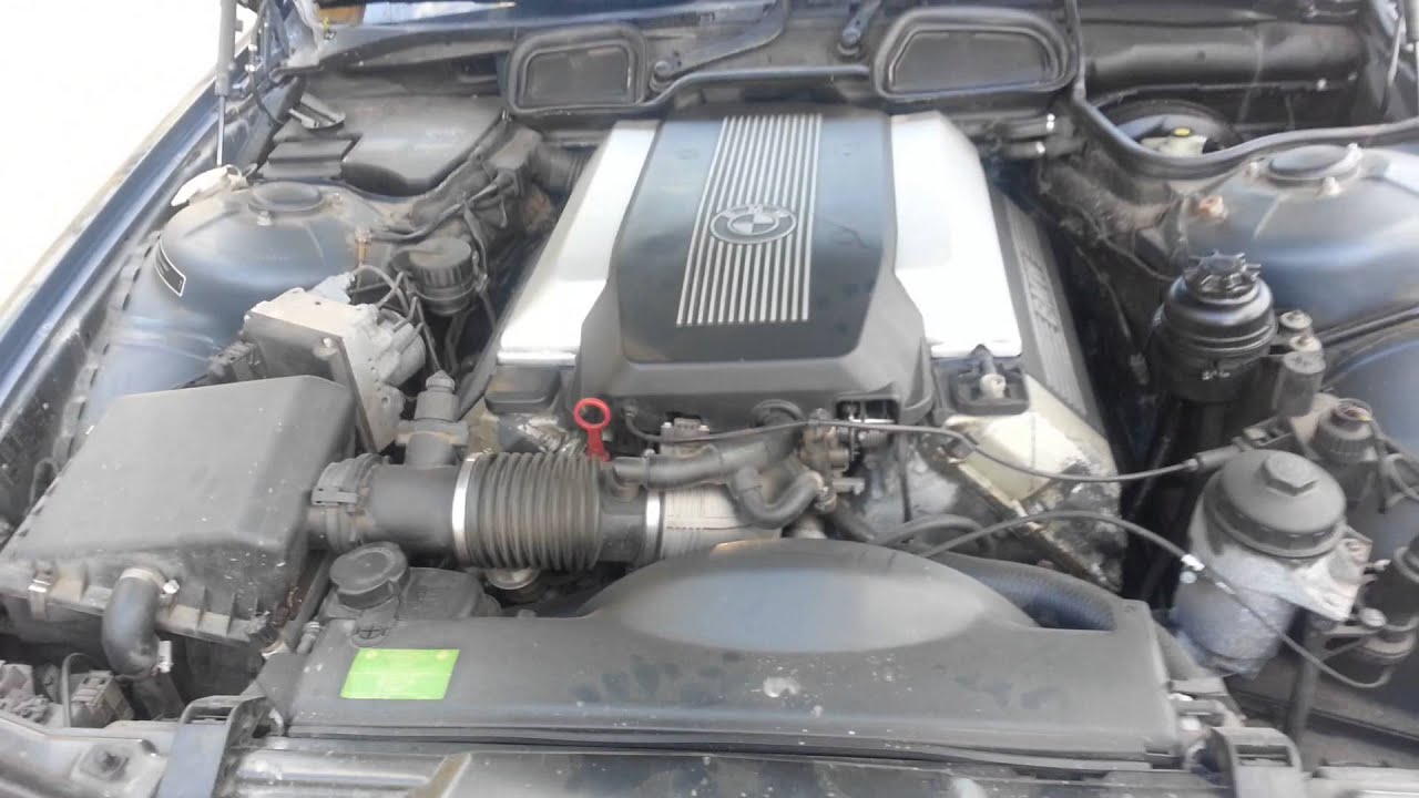 BMW 730I ENGINE - YouTube