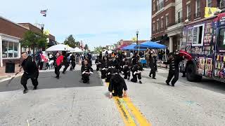 Laurel parade
