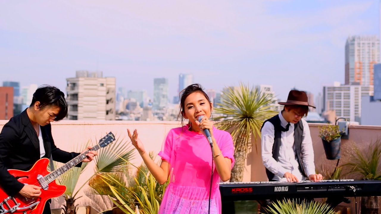 在 YouTube 上觀看「Beverly - Never Ever(AWESOME Lip Sync Live)」 在 YouTube 上觀看「Beverly - Never Ever(AWESOME Lip Sync Live)」