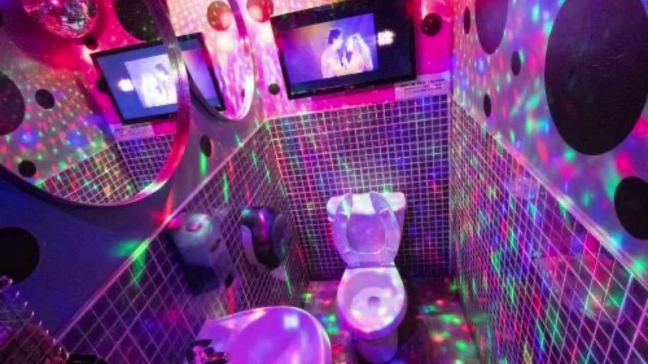 Vexations - Justin Kiszczak but you’re in a bathroom