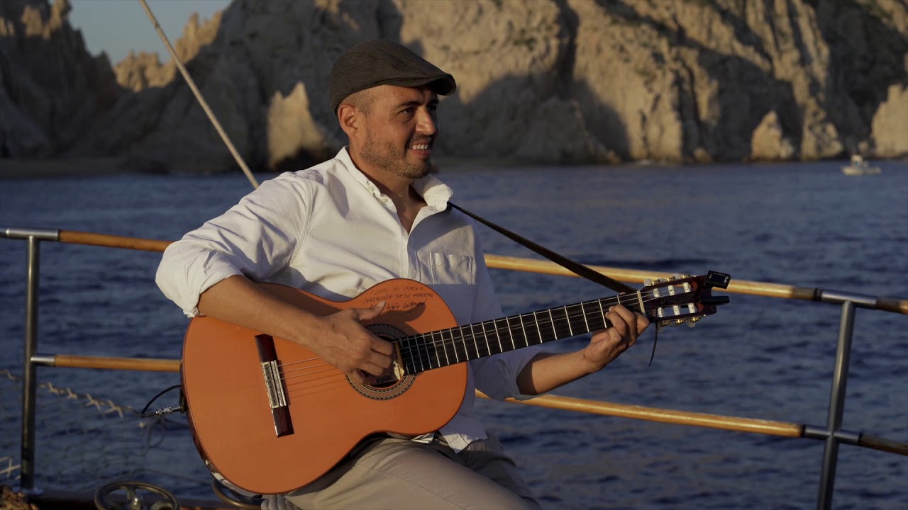 Los Cabos
Mexico
Francisco Alatorre
guitar Player