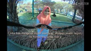 Status Wa~Setengah Hati🤗