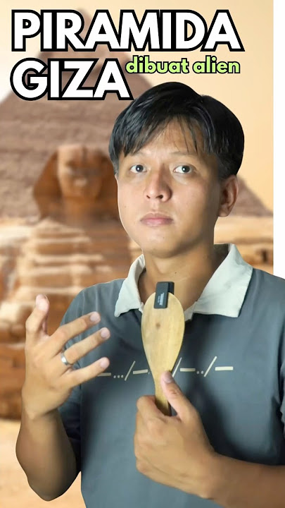 Were the Pyramids of Giza Really Built by Aliens? #pyramid #egypt #ancient #shorts