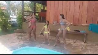 Ana Julia Dançando Deu Onda