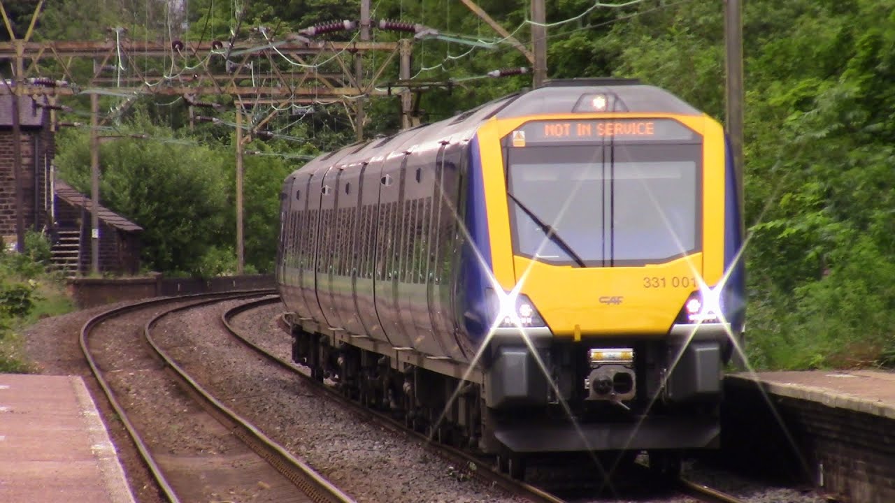 Northern 331001 Passes through Broadbottom working 5T51