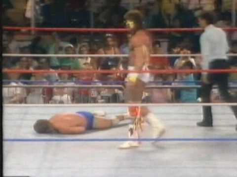 Ultimate Warrior v Bob Emery - The most vicious cl...