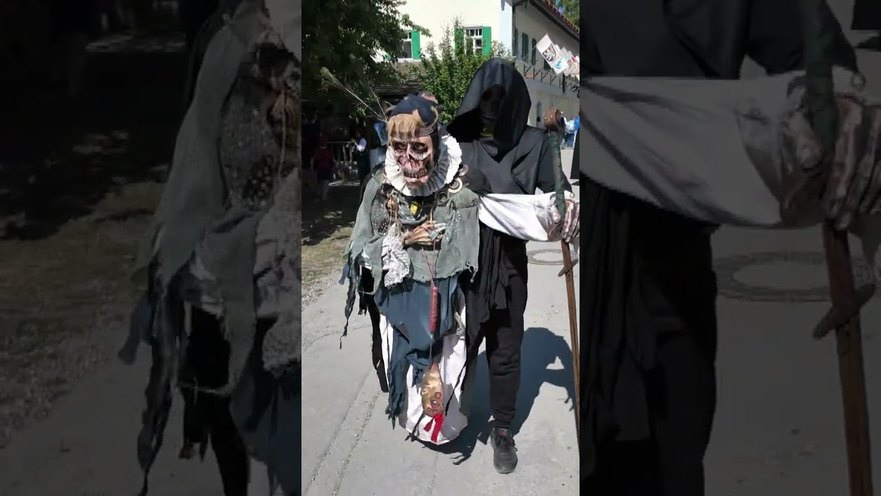 Ritter Heinrich - Walking Act