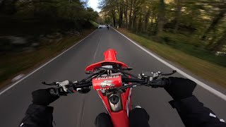 Download Lagu Primo giro con il NUOVO CRF450R || Colma di Sormano MP3