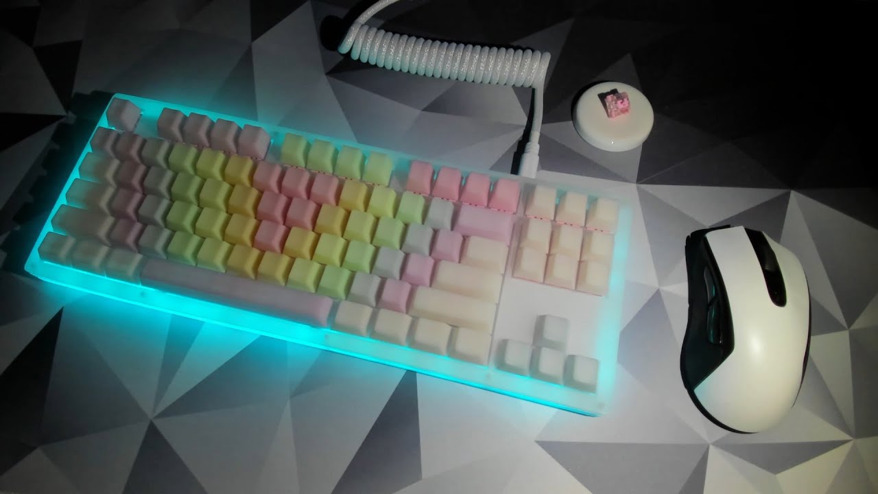 Wormier 87 | KTT Rose | Jelly POM