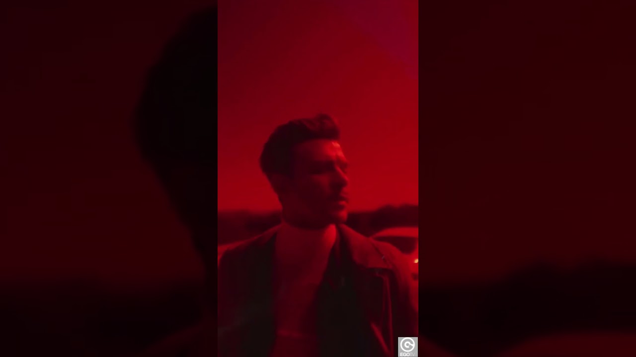 МАКС БАРСКИХ - Самолёт (Official Video)