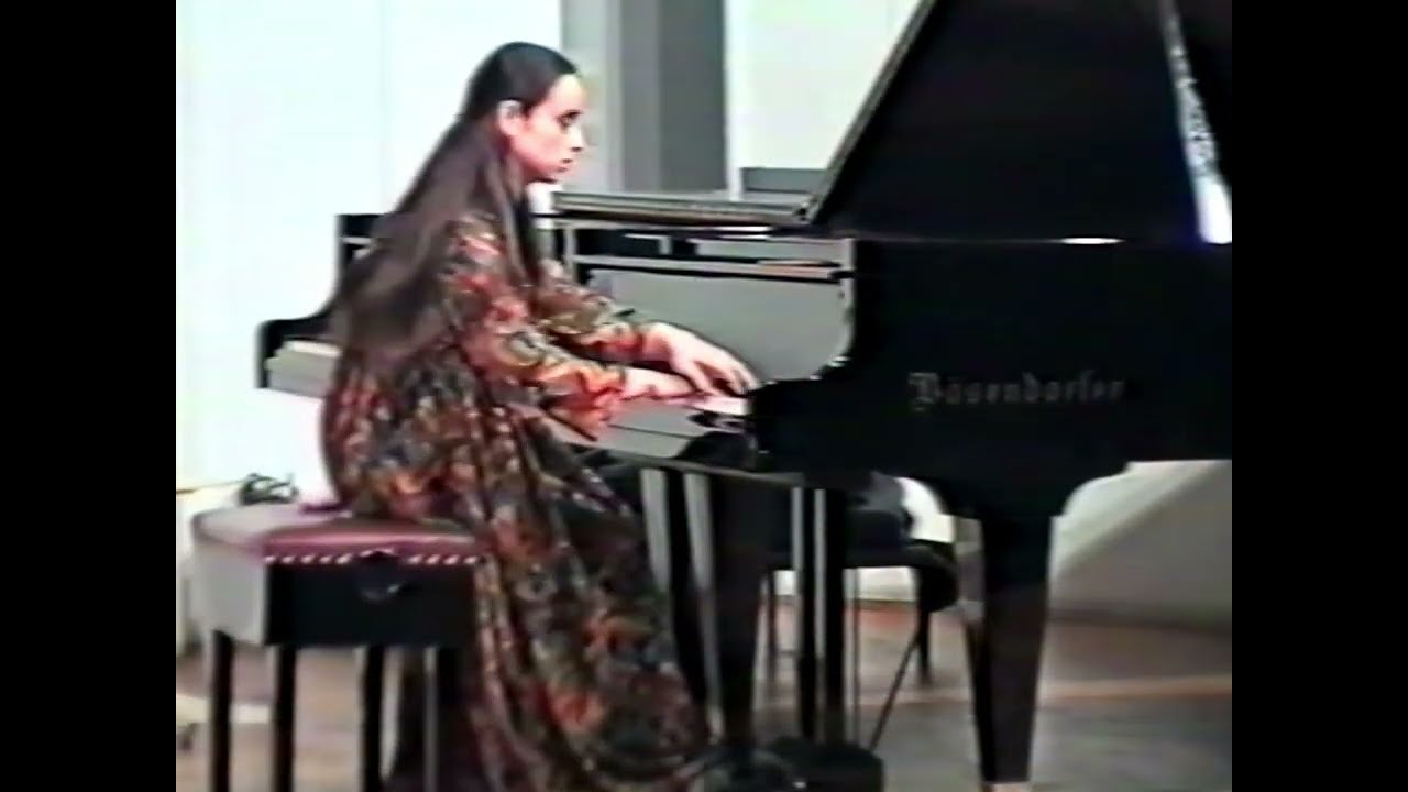 Marjana Jovanceva Pavlova - C. Debussy - Images: Reflets dans leau (October 1996)