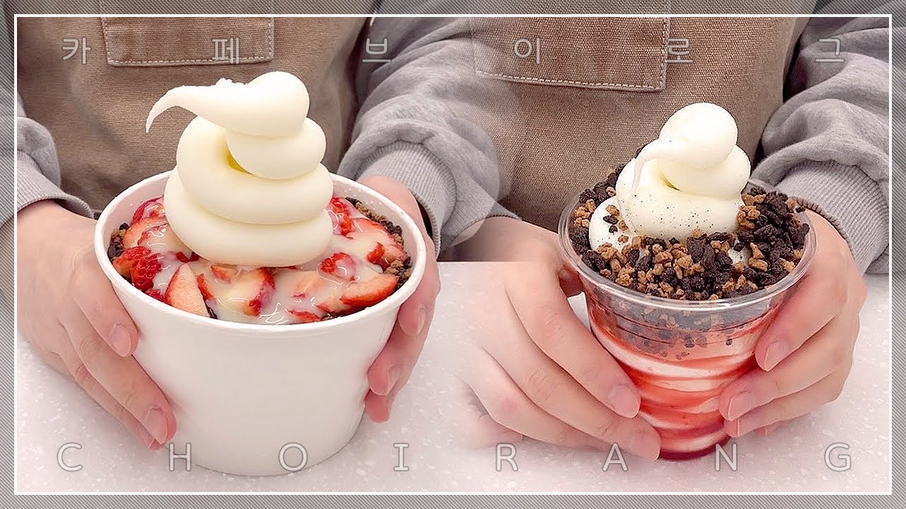 ENG)돼지바의 비밀을 알고 계십니까?🐽 개인 카페 브이로그 | Cafe Vlog | 딸기 시즌 빙수 | 그릭 요거트 | 아이스크림까지 🍦