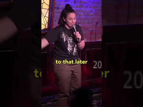 Caitlin Peluffo - Weird Laughs