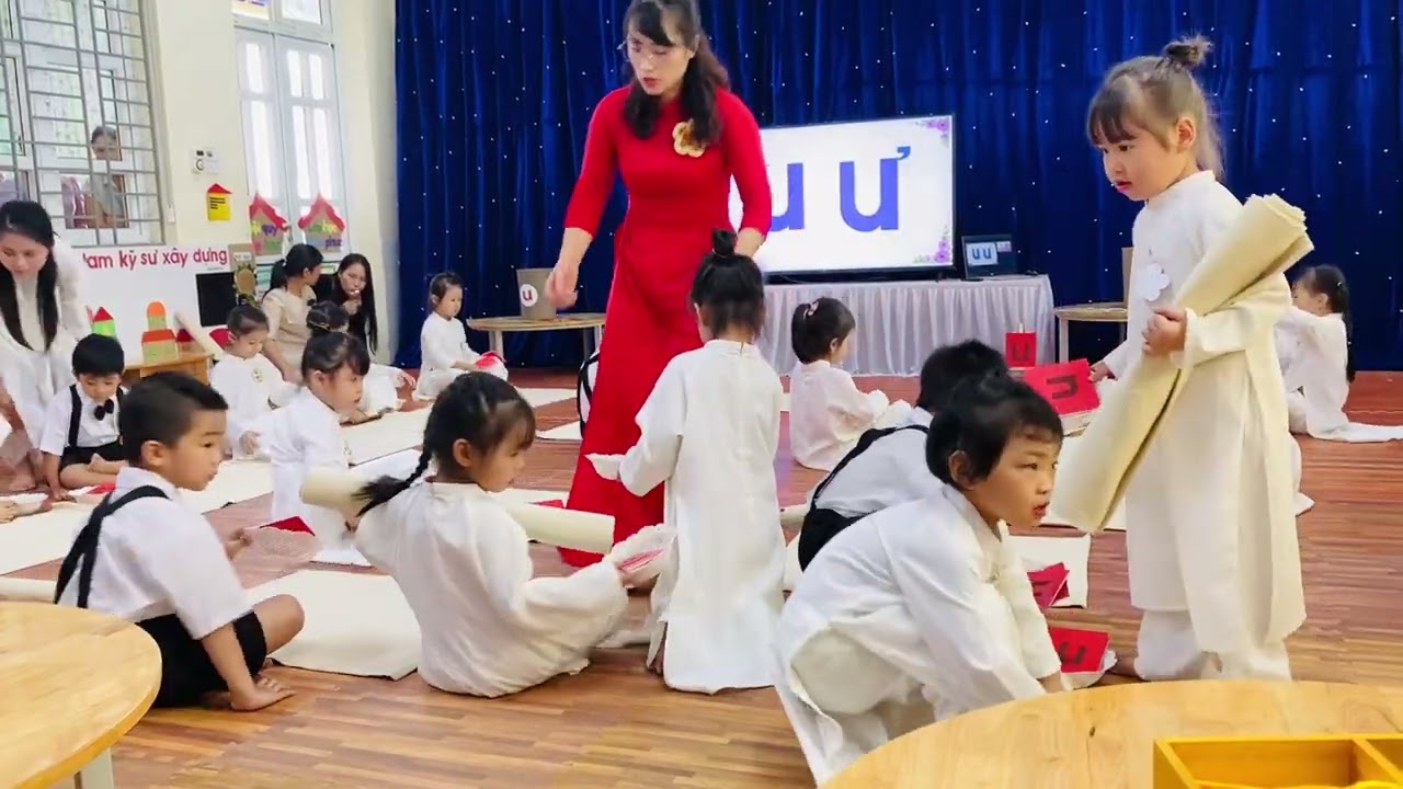 HỘI GIẢNG CẤP THỊ XÃ: LQ chữ cái “u, ư” ứng dụng pp giáo dục mới. GV- Lưu Thị Kim Oanh