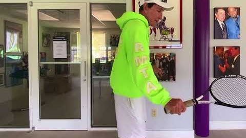 Uncanny corrective technique to improve your backhand slice watch this - Rick Macci