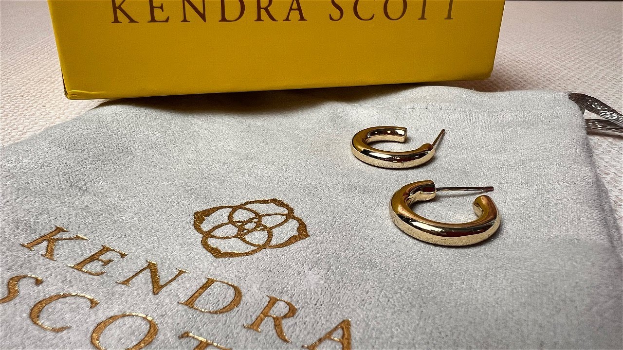 Kendra Scott Colette Huggie Earrings Review