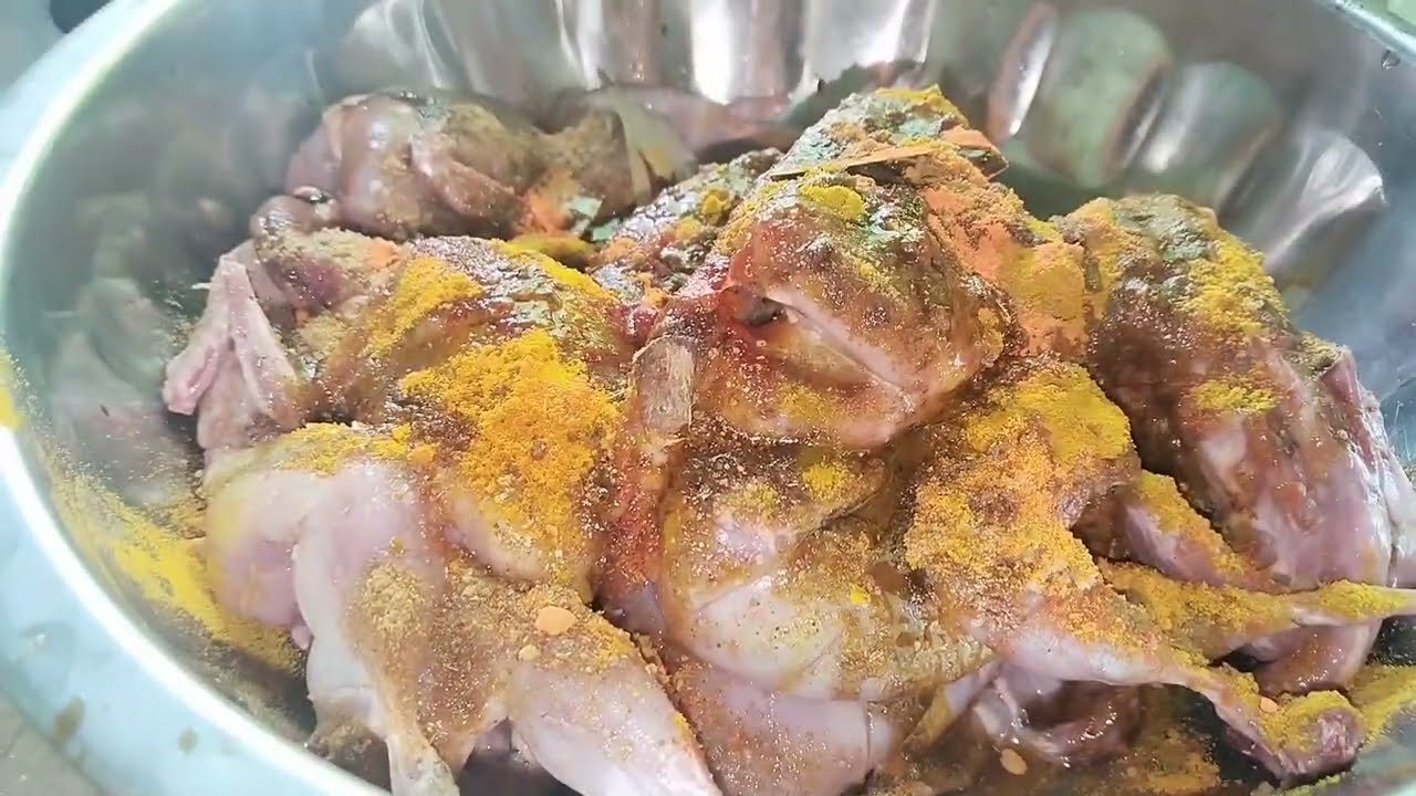 কোয়েল পাখি তন্দুরি সহজ রেসিপি সাথে রুটি,বাচ্চাদের জন্য আয়োজন করলাম। 