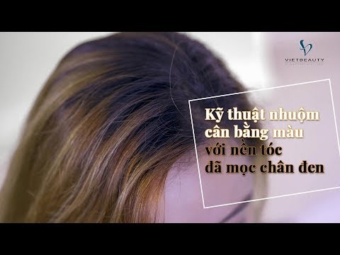 Video: Cách nhuộm tóc vàng và đen bên dưới: 5 bước