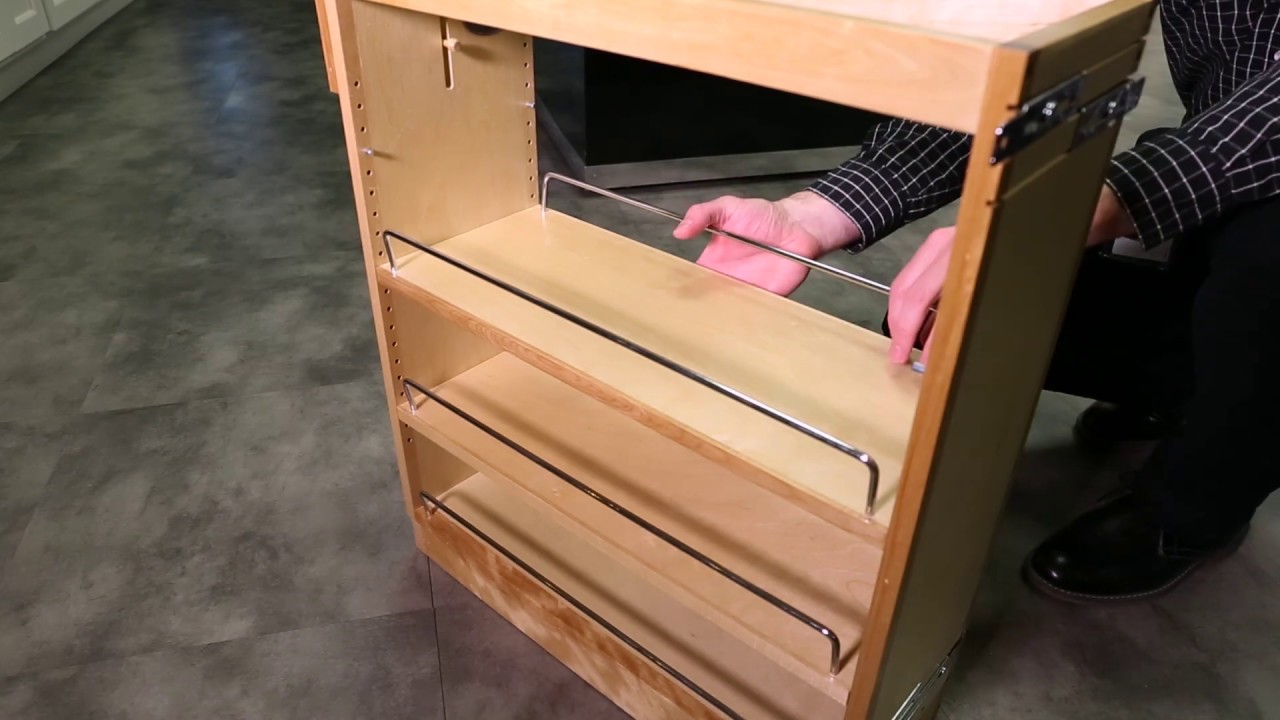 Utensil Pull-Out Cabinet – Knife Block & Bin Storage